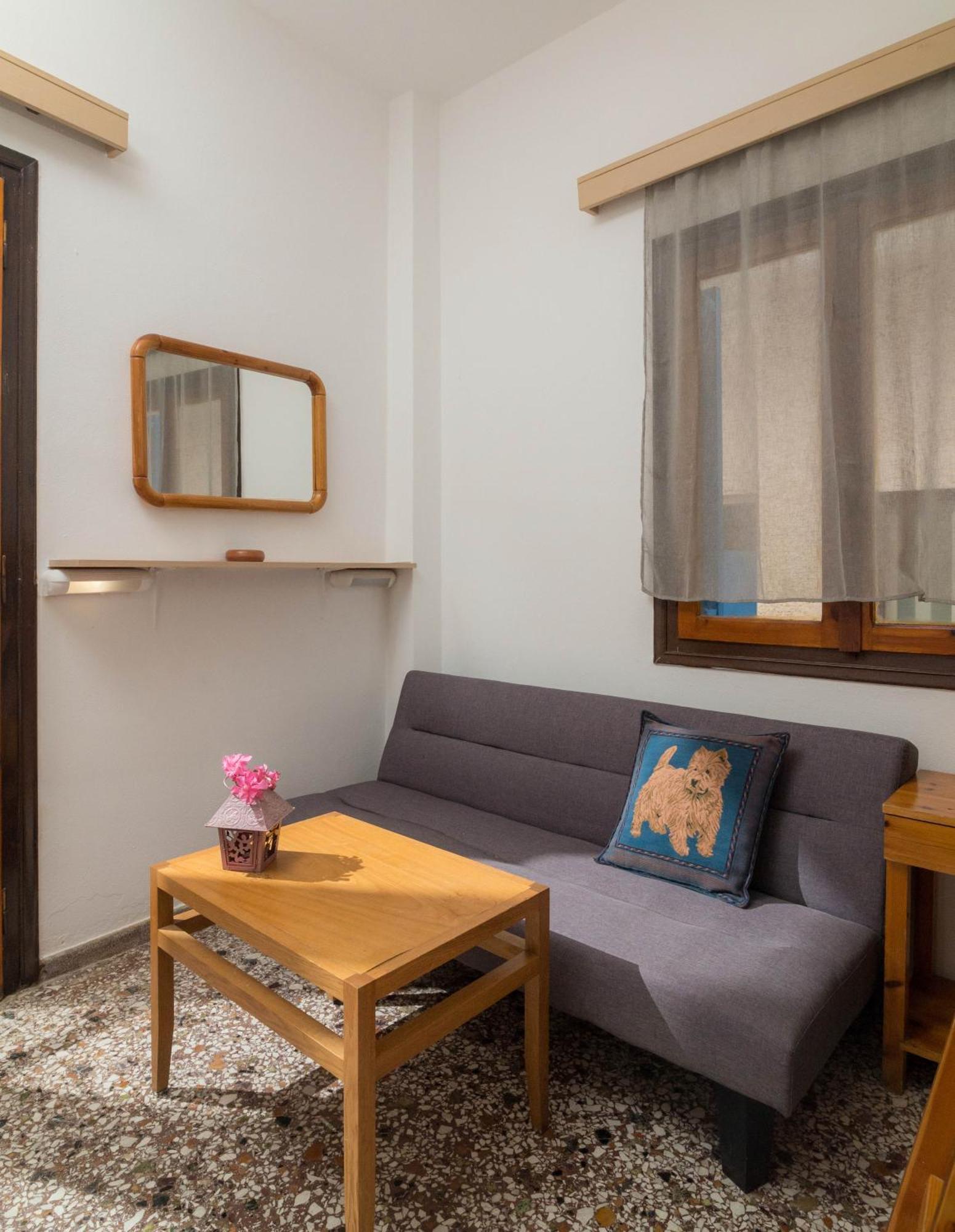 Minoa Sea Rooms Tsoútsouros 外观 照片
