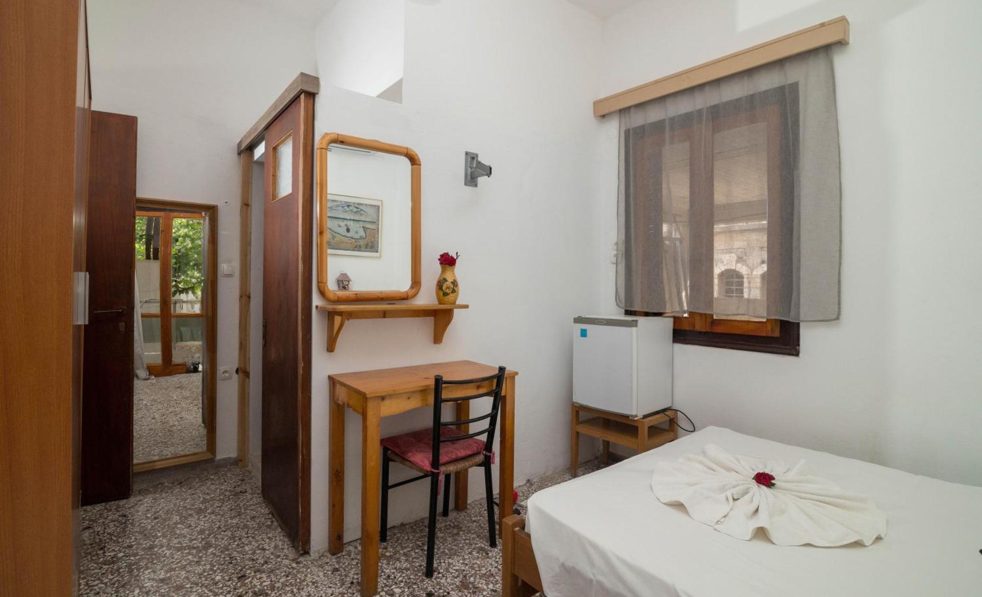 Minoa Sea Rooms Tsoútsouros 外观 照片